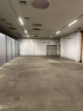 Lager 48 - 151 qm - 