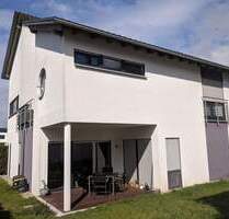 Schöne helle ETW mit Garten - 495.000,00 EUR Kaufpreis, ca.  121,00 m² Wohnfläche in St. Leon-Rot (PLZ: 68789)