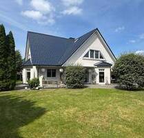 Viel Raum zum Leben - Gepflegtes Haus mit Charme und Komfort - Heist