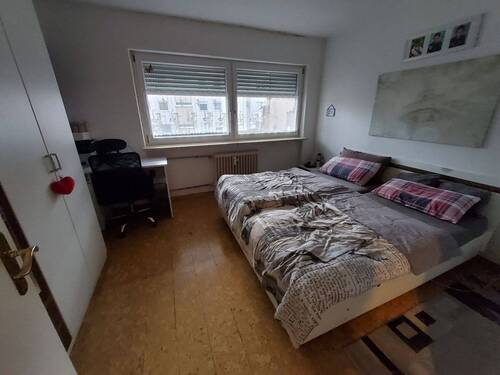 Schlafzimmer.jpg - Etagenwohnung mit 70,00 m&sup2; in Wolfratshausen zum Kaufen
