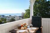 Frühstücken auf dem Balkon - 2 Zimmer Etagenwohnung in Göhren