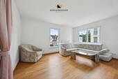 Fernsehlounge / Gästezimmer - Etagenwohnung mit 78,00 m² in Ludwigsburg zum Kaufen