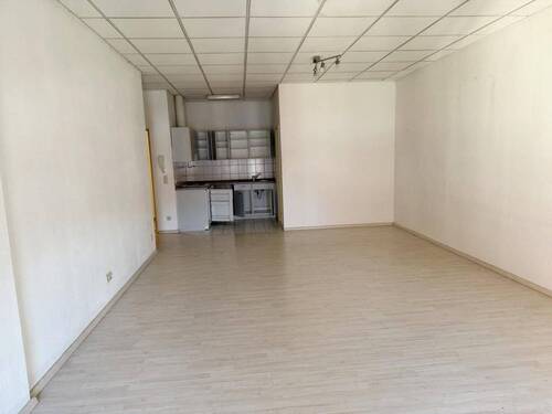Essbreich mit Küche - 4 Zimmer Etagenwohnung in Albstadt