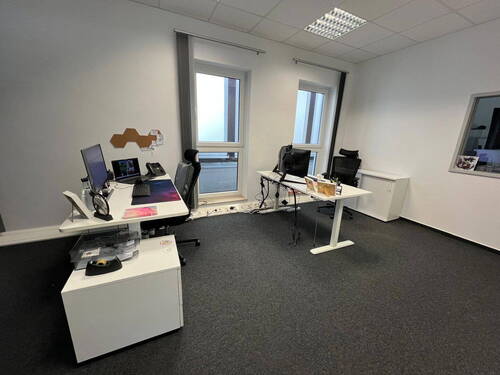 Büro 2 - 