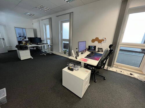 Büro 2 - 