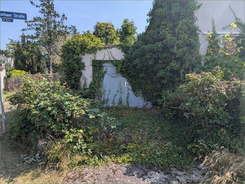 Garage - 6 Zimmer Einfamilienhaus in Magdeburg