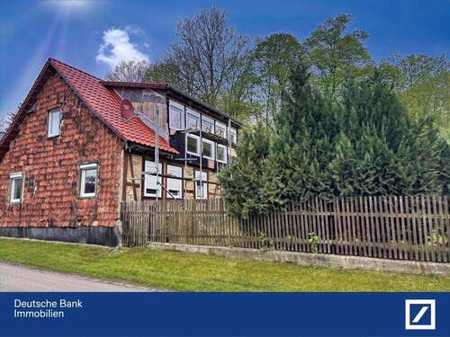 Hausansicht - 4 Zimmer Einfamilienhaus in Hötensleben