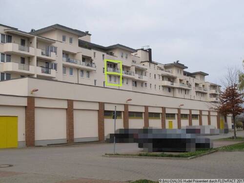 1056_Hausansicht hofseitig - 3 Zimmer Etagenwohnung zum Kaufen in Magdeburg