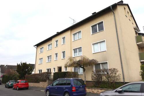 Hausansicht - Frisch renovierte Hochparterrewohnung mit Terrasse in Leverkusen-Küppersteg!