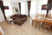 Wohn- und Esszimmer - 