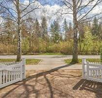 Modernes Familienhaus mit offenem Wohnkonzept und komplett neu saniertem Obergeschoss - Courtagefrei! - Reinbek-Neuschönningstedt