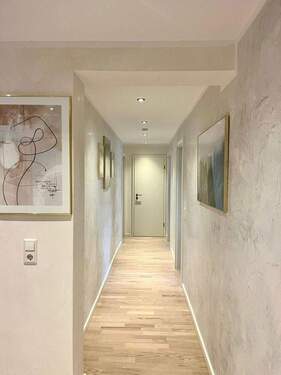 Flur - 3 Zimmer Etagenwohnung in Gomaringen