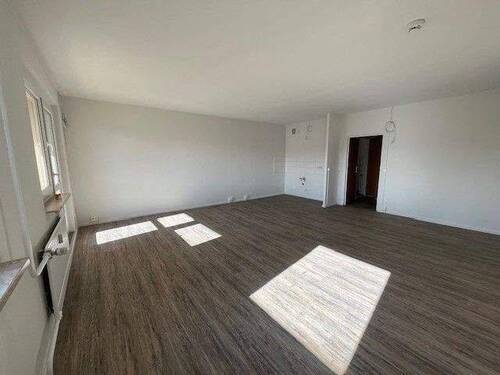 Wohn-Essbereich.jpg - 4 Zimmer Etagenwohnung in Zwickau