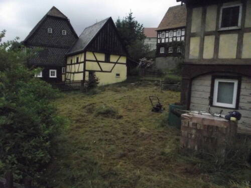 Blick in den Gartenbereich - 7 Zimmer Einfamilienhaus in Niedercunnersdorf