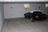  2 Tiefgaragenstellplätze - 