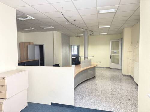 Empfangsbereich EG - 