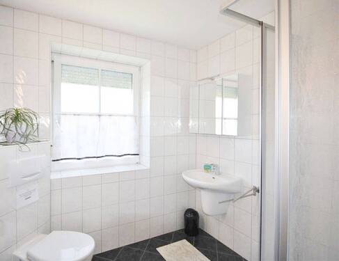 Appartement-Nr. 1 - Badezimmer (EG) - 