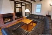 Lounge mit Kamin - 