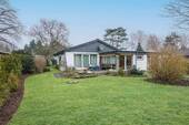 Hausansicht - Haus mit Potenzial und großem Grundstück im Reiterdorf Luhmühlen