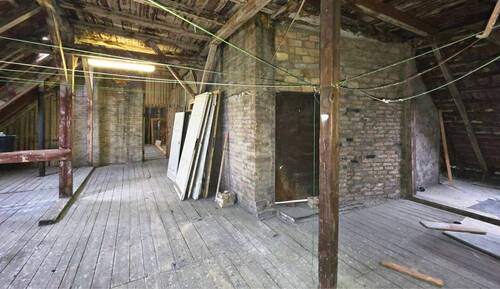 Dachboden - 3 Zimmer Etagenwohnung zum Kaufen in Berlin