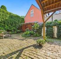 2 x Altstadthäuser mit Entwicklungspotenzial in Regensburg-Steinweg