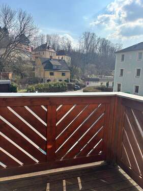 Balkon - Etagenwohnung mit 66,50 m&sup2; in Freital zur Miete