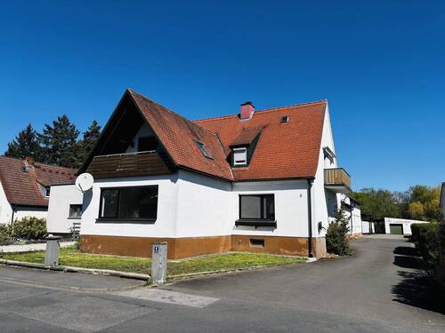 Sonnenverwöhnte Lage in einer ruhigen Stichstraße - Mehrfamilienhaus, Wohnhaus mit 155,00 m&sup2; in Haßfurt zum Kaufen