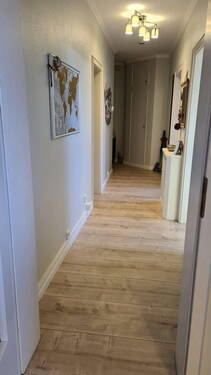 Flur der Vormieterin - 2 Zimmer Etagenwohnung zur Miete in Bad Segeberg