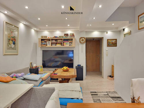 Wohnzimmer - 4 Zimmer Mehrfamilienhaus, Wohnhaus zum Kaufen in Boms