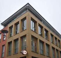 großzügige, 2 Zimmerwohnung in der Stralsunder Altstadt mit Aufzug, EBK & Dachterrasse WE14