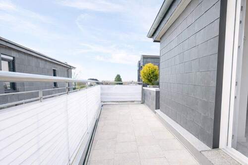 Balkon - 3 Zimmer Etagenwohnung zum Kaufen in Hilden