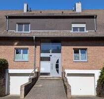 -Provisionsfrei- Renovierte Wohnung mit Balkon & Tiefgaragenstellplatz in Lohmar