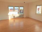 Wohnzimmer - 3 Zimmer Etagenwohnung zur Miete in Amberg