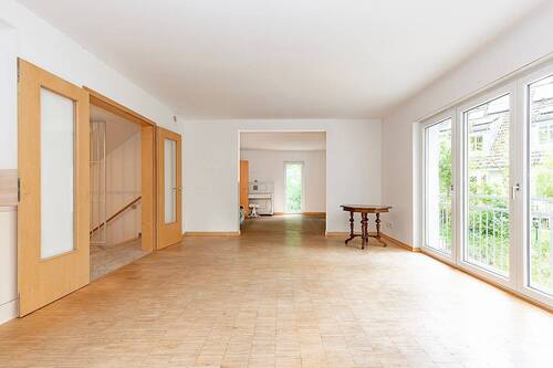 Wohnzimmer - Einfamilienhaus mit 241,10 m&sup2; in Berlin zum Kaufen