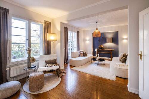 Wohn- und Essbereich im Erdgeschoss - Einfamilienhaus mit 200,00 m&sup2; in Hamburg zum Kaufen