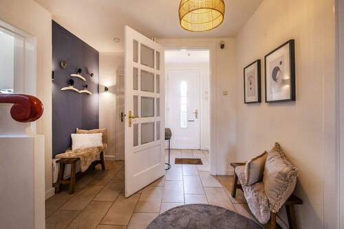 Flur- und Eingangsbereich - 