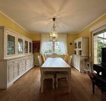 Provisionsfrei!! Charmantes Einfamilienhaus auf großzügigem Eckgrundstück - Offenbach/Main Offenbach am Main