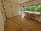 Schlafzimmer mit Einbauschrank - 