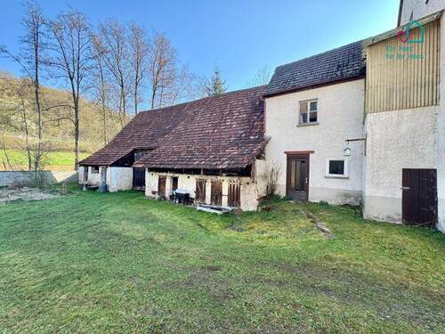 Scheune u. Anbau - Mehrfamilienhaus, Wohnhaus mit 250,00 m&sup2; in Schonungen zum Kaufen