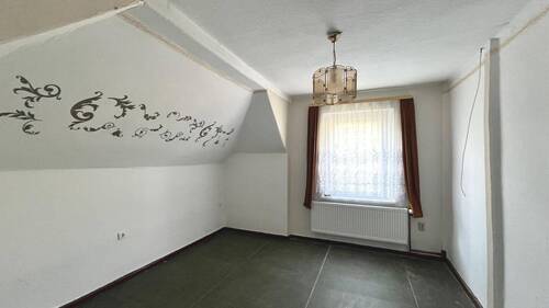 Zimmer 6 im DG - 