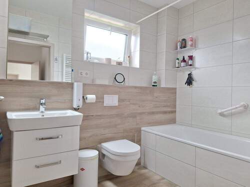 Wannenbad EG - 