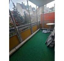 Schöne 2 Zimmer Wohnung mit EBK und tollem Balkon in NürnbergNibelungen