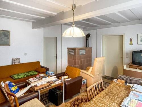 Wohnzimmer EG - 5 Zimmer Einfamilienhaus in Wurzbach