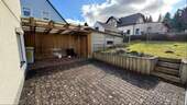 Terrasse + Nebengelass - 