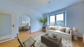 Wohnzimmer - Modernisierte 3-Zimmer-Wohnung mit EBK in St. Leonhard !!!