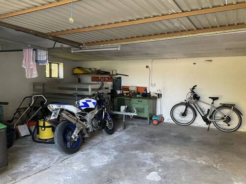 Garage - 