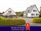 Außenansicht - Zwei EFH,geräumige Lagerhalle u. separates Baugrundstück auf insg. 2743m² mit Investitionspotenzial!