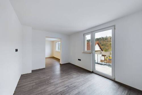 Küche 1.OG - 8 Zimmer Einfamilienhaus in Kreuzwertheim