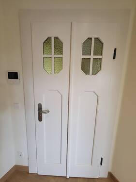 Wohnungseingangstür - 4 Zimmer Etagenwohnung in Werdau