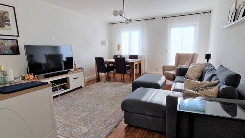 Wohnzimmer - 3 Zimmer Etagenwohnung zum Kaufen in Mannheim
